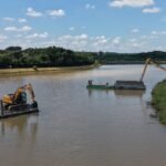Saae Indaiatuba realiza desassoreamento no Parque do Mirim