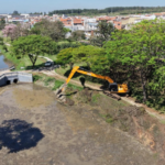 Prefeitura realiza desassoreamento e revitalização no lago do Jardim Paulista